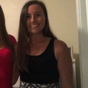 Meet your Posher, Tina